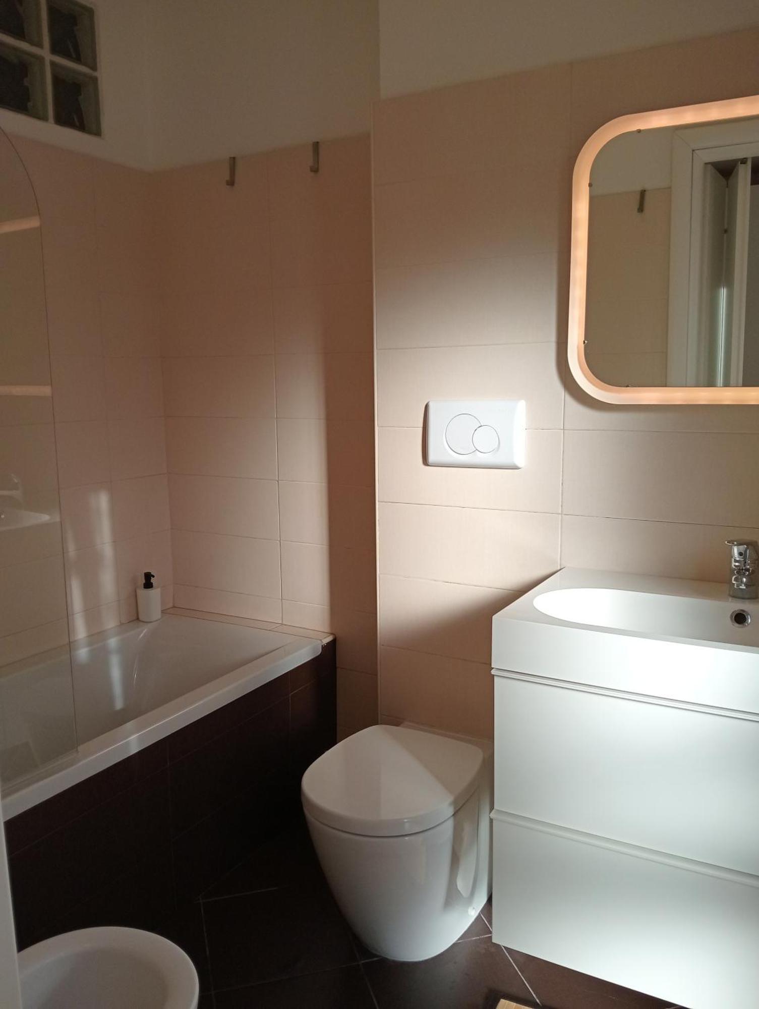 Sandonhouse Milano San Donato Milanese Exteriör bild